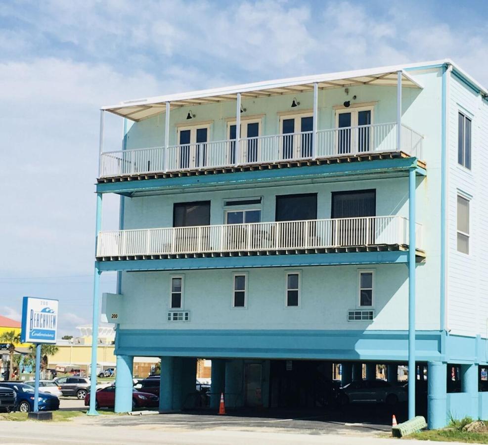 Budget Friendly Condo Perfect For A Romantic Getaway Within Walking Distance To The Beach! Gulf Shores Buitenkant foto