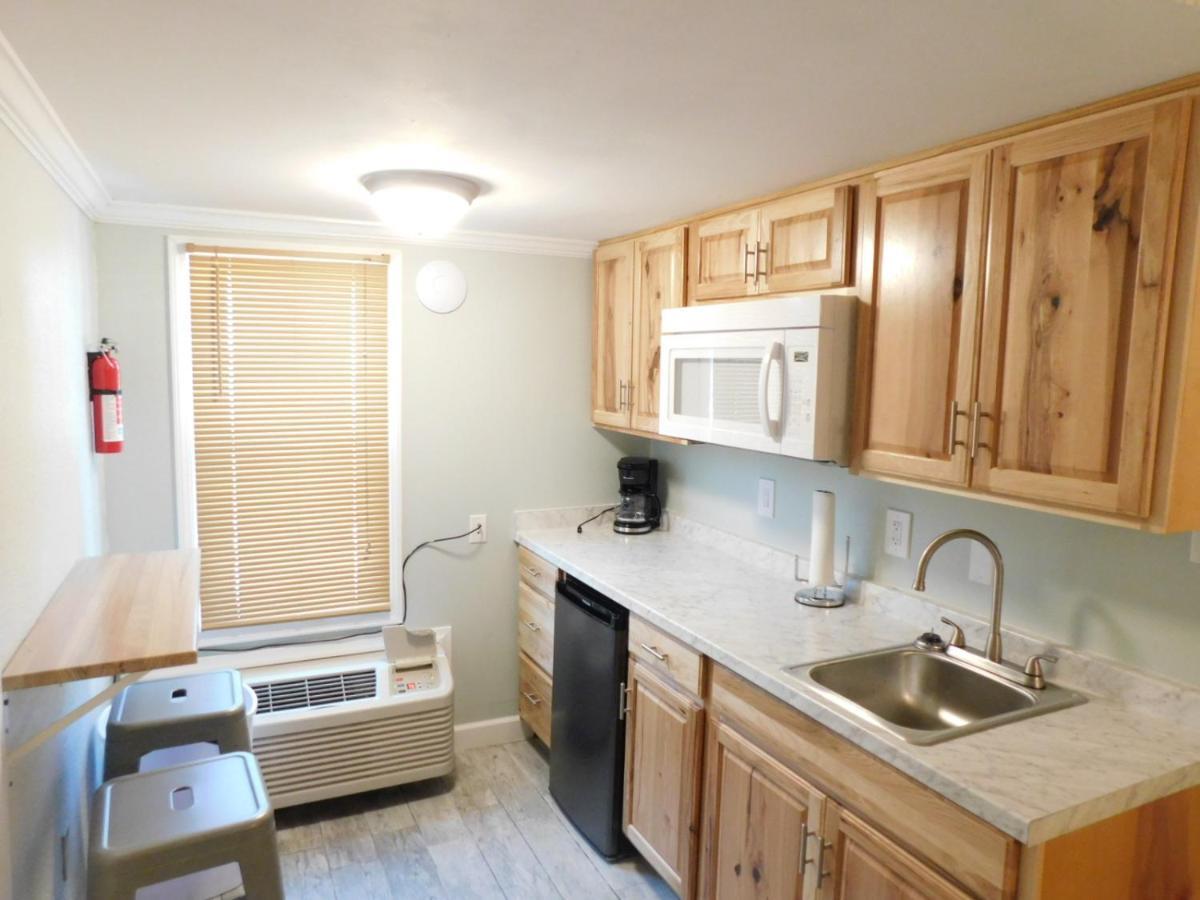 Budget Friendly Condo Perfect For A Romantic Getaway Within Walking Distance To The Beach! Gulf Shores Buitenkant foto