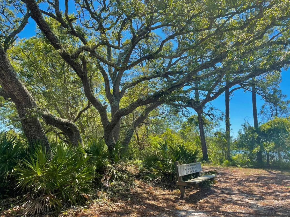 Budget Friendly Condo Perfect For A Romantic Getaway Within Walking Distance To The Beach! Gulf Shores Buitenkant foto